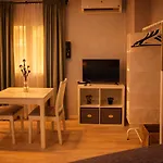 Apartamento Estudio - Estudio 1 *