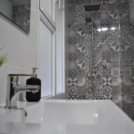 & Cool شقة توريمولينوس